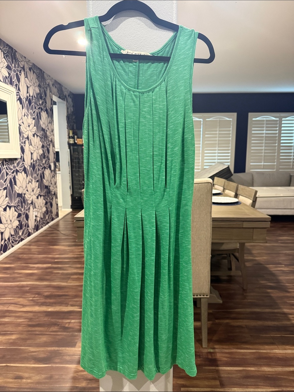 max studio emerald green dress Sleeveless Midi style_vertical-stripe